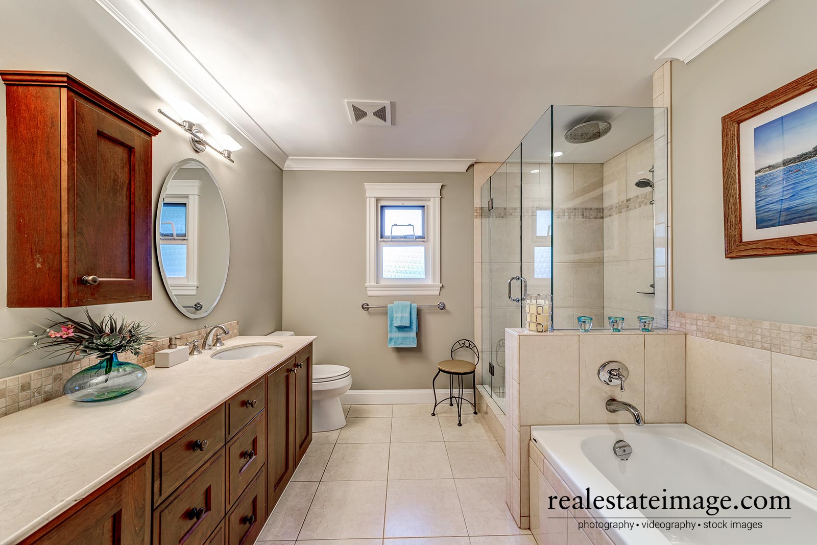 realestateimage.com bathrooms